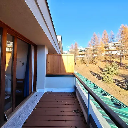Apartment Hostdomus - Sansicario R8