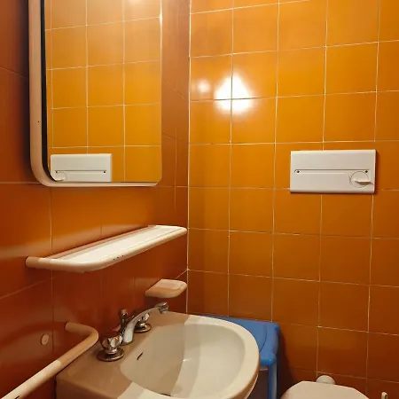Hostdomus - Sansicario R8 Apartment *